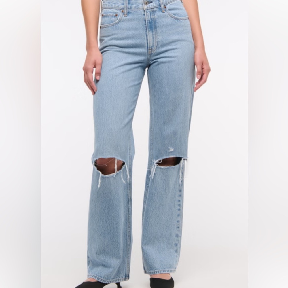 Abercrombie curve love high rise loose jeans destroyed knee size 25